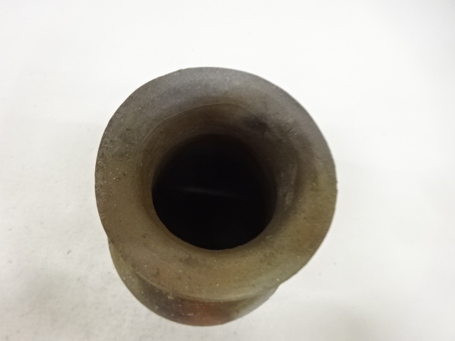  備前焼　松田華山造　花入